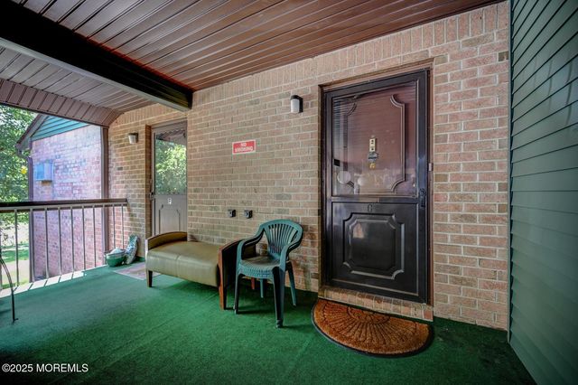 236 Medford Court G, Manalapan, NJ 07726