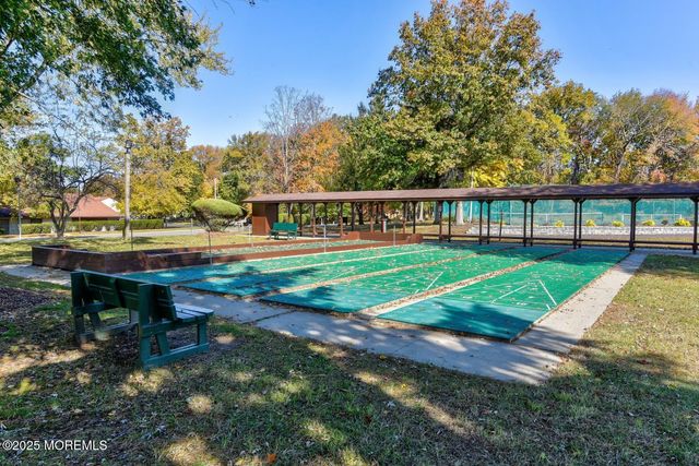 236 Medford Court G, Manalapan, NJ 07726