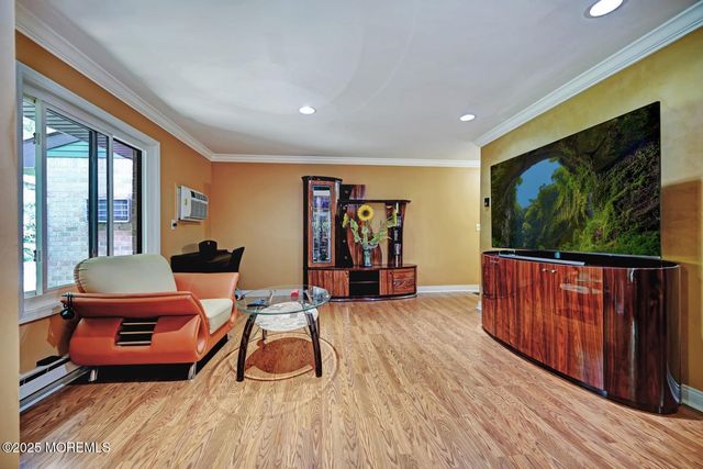 236 Medford Court G, Manalapan, NJ 07726