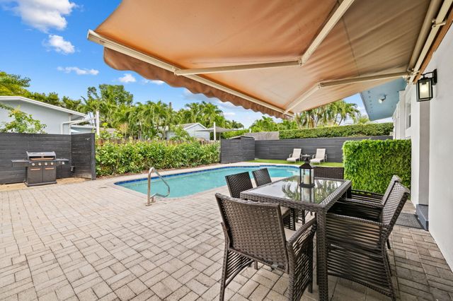 409 NW 27th Street, Wilton Manors, FL 33311