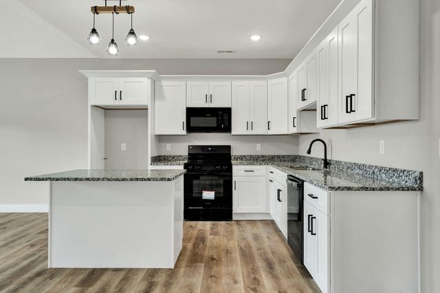 1080 Congress Parkway, N, Athens, TN 37303