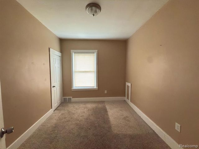9628 Petoskey Avenue, Detroit, MI 48204