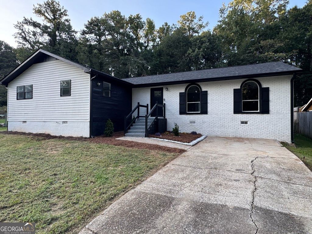 96 Sedgefield Drive, Jonesboro, GA 30236 — exterior