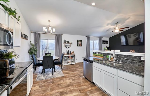 6 Crow Court, Troy, MO 63379