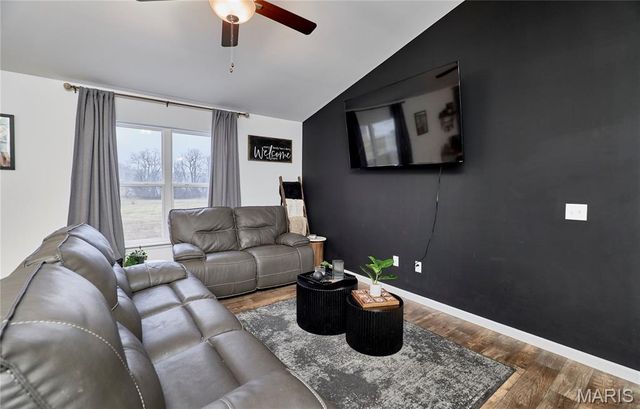 6 Crow Court, Troy, MO 63379