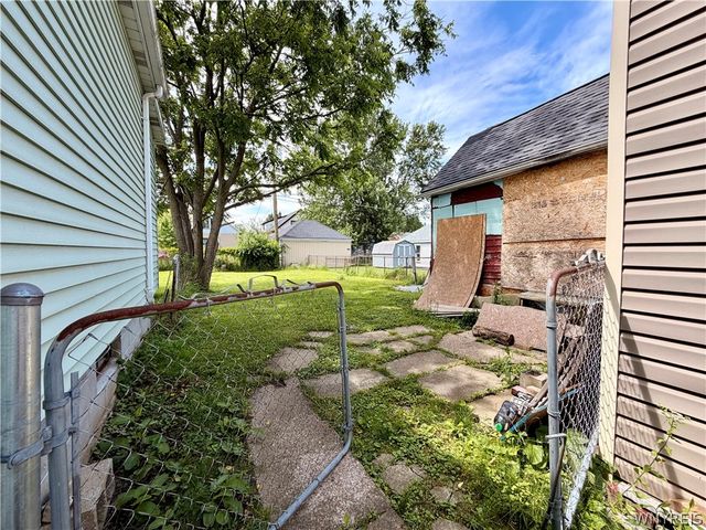 52 Stephenson Avenue, West Seneca, NY 14224