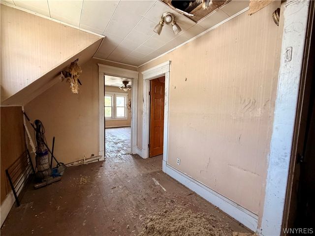 52 Stephenson Avenue, West Seneca, NY 14224