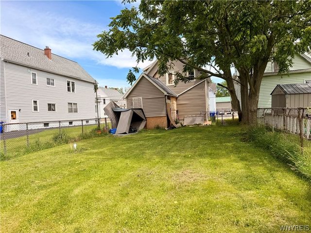 52 Stephenson Avenue, West Seneca, NY 14224