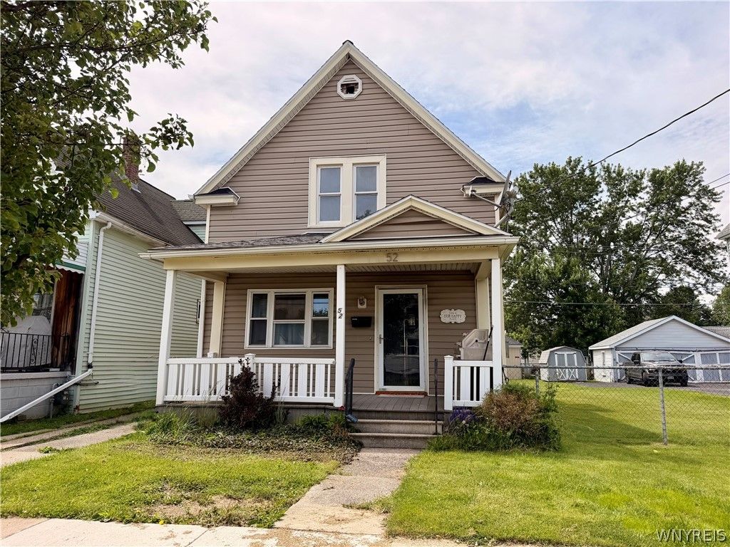 52 Stephenson Avenue, West Seneca, NY 14224