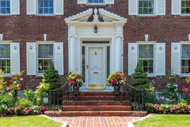 20 Lochstead Ave, Boston, MA 02130