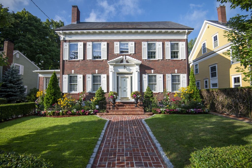 20 Lochstead Ave, Boston, MA 02130