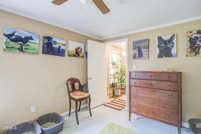 2111 East Watauga Avenue, Johnson City, TN 37601