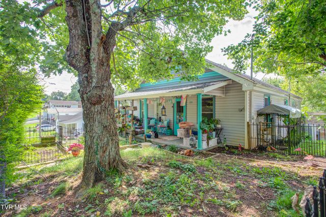 2111 East Watauga Avenue, Johnson City, TN 37601