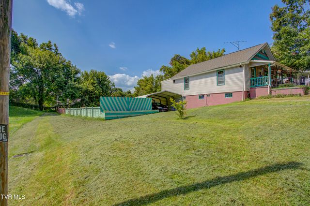 2111 East Watauga Avenue, Johnson City, TN 37601