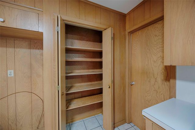 701 Herder Avenue, Schulenburg, TX 78956