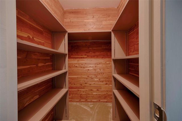 701 Herder Avenue, Schulenburg, TX 78956