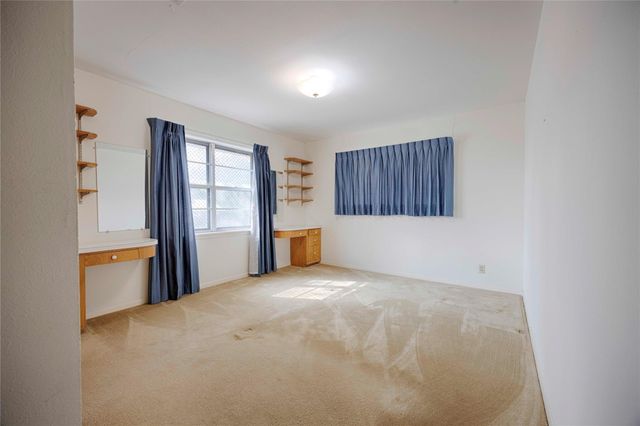 701 Herder Avenue, Schulenburg, TX 78956