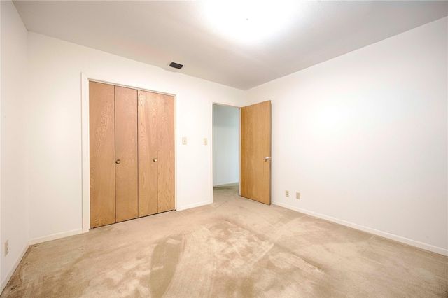 701 Herder Avenue, Schulenburg, TX 78956