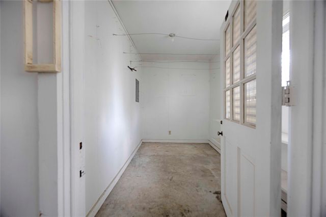 701 Herder Avenue, Schulenburg, TX 78956