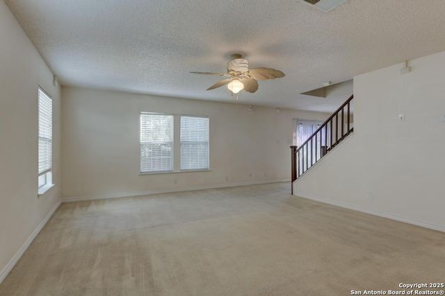 6867 Cape Meadow Dr, Converse, TX 78109