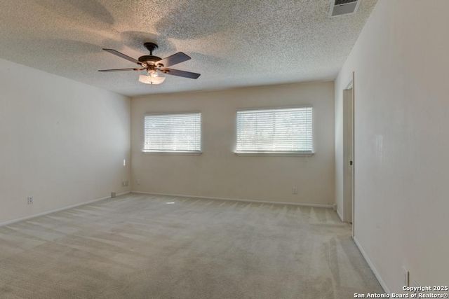 6867 Cape Meadow Dr, Converse, TX 78109