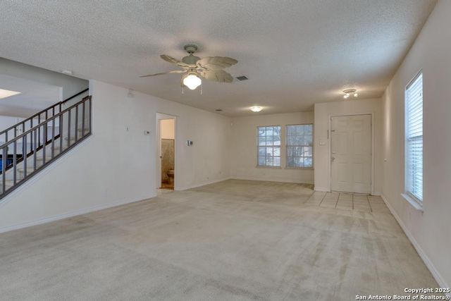 6867 Cape Meadow Dr, Converse, TX 78109