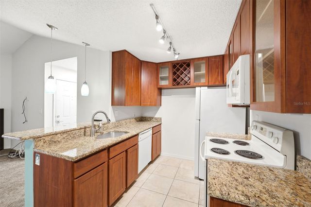 10263 GANDY BOULEVARD N 408, St Petersburg, FL 33702