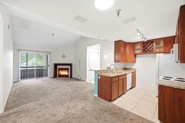 10263 GANDY BOULEVARD N 408, St Petersburg, FL 33702