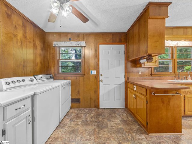 151 Donald Road, Spartanburg, SC 29307