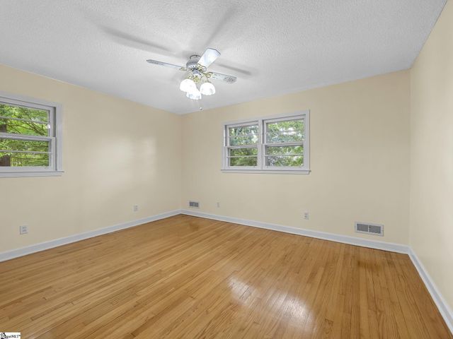 151 Donald Road, Spartanburg, SC 29307