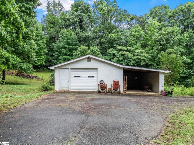 151 Donald Road, Spartanburg, SC 29307