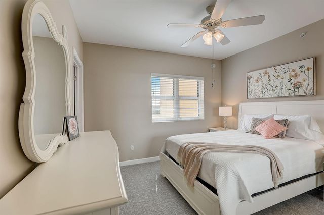 2650 Lake Shore Drive 804, Riviera Beach, FL 33404