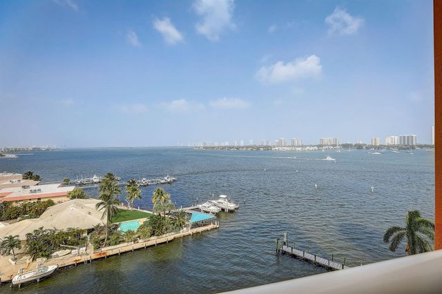 2650 Lake Shore Drive 804, Riviera Beach, FL 33404