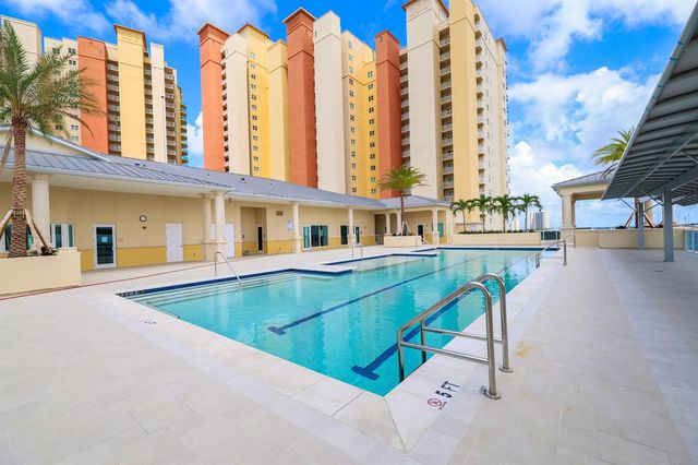 2650 Lake Shore Drive 804, Riviera Beach, FL 33404