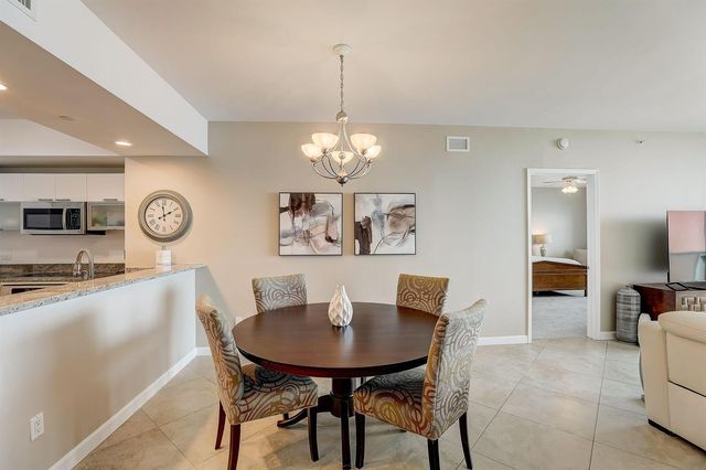 2650 Lake Shore Drive 804, Riviera Beach, FL 33404
