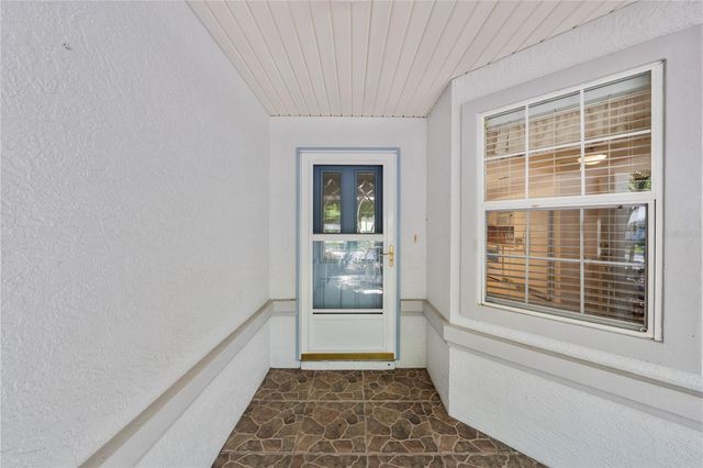 9617 SW 92ND COURT, Ocala, FL 34481