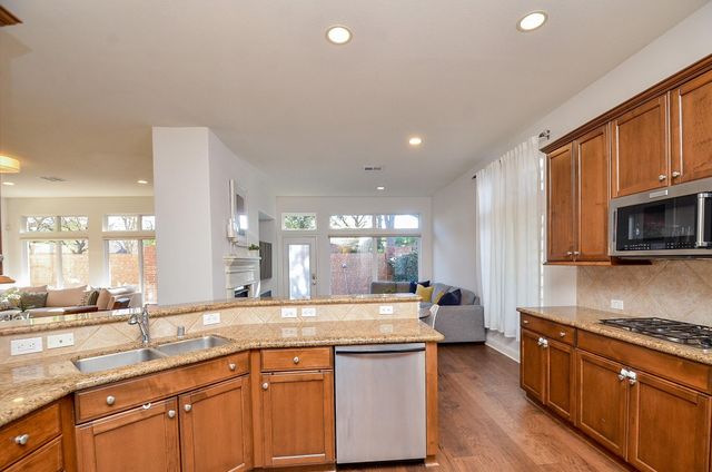 2826 Tudor Manor, Houston, TX 77082