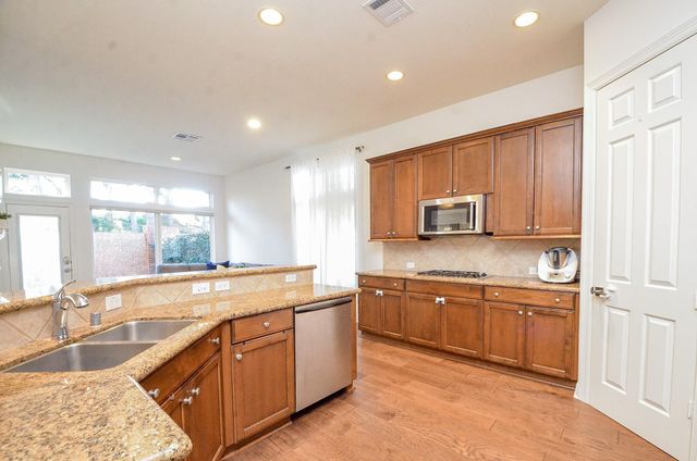 2826 Tudor Manor, Houston, TX 77082