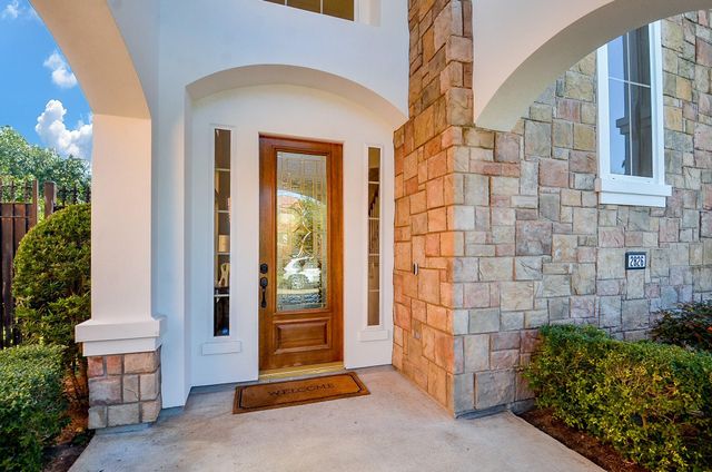 2826 Tudor Manor, Houston, TX 77082