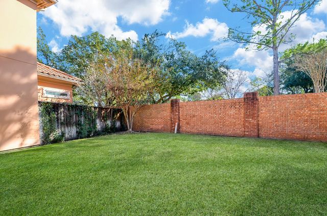 2826 Tudor Manor, Houston, TX 77082
