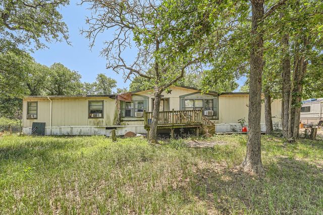 579 Hidden Oaks DR, Elgin, TX 78621