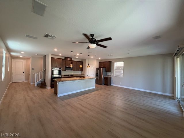 12528 Oregon Cherry Avenue, Las Vegas, NV 89138
