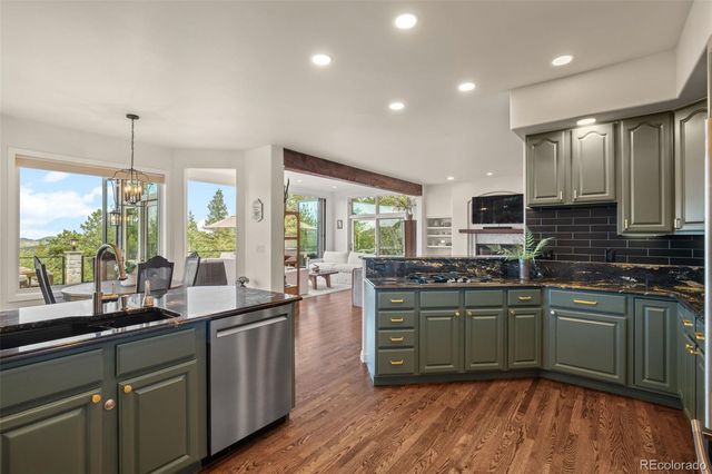 2522 Thunderbird Lane, Evergreen, CO 80439