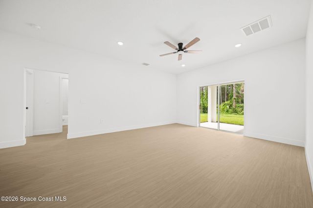 1061 Towhlen Street SE, Palm Bay, FL 32909