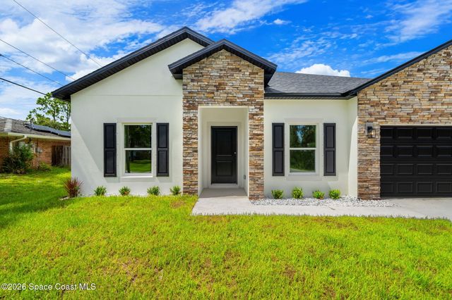1061 Towhlen Street SE, Palm Bay, FL 32909