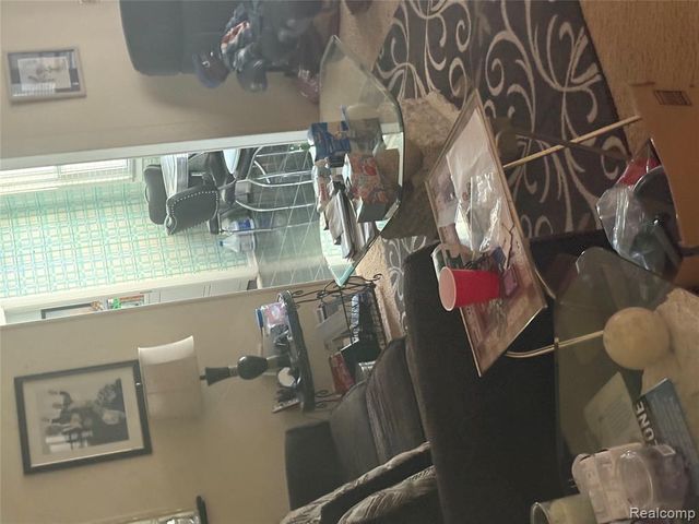 1329 Arrowwood Lane, Grand Blanc, MI 48439