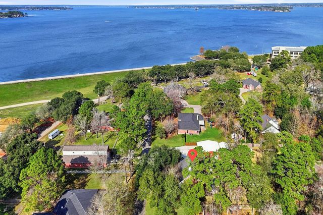 1250 Heritage Lane, Conroe, TX 77304