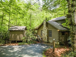 240 Donna Lee Lane, Mineral Bluff, GA 30559