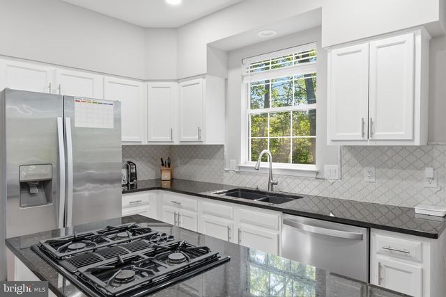 34 WESTHAMPTON CT, Stafford, VA 22554