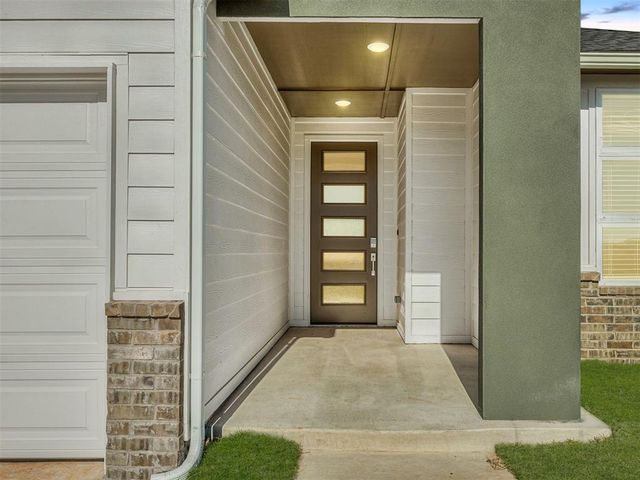 4213 NW 180th Street, Edmond, OK 73012